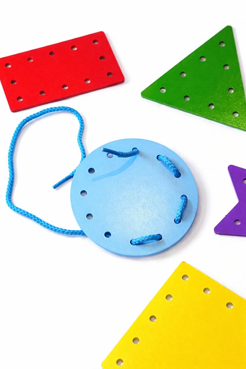 وسيلة تأزر العين واليد (خيوط ، أشكال هندسية)